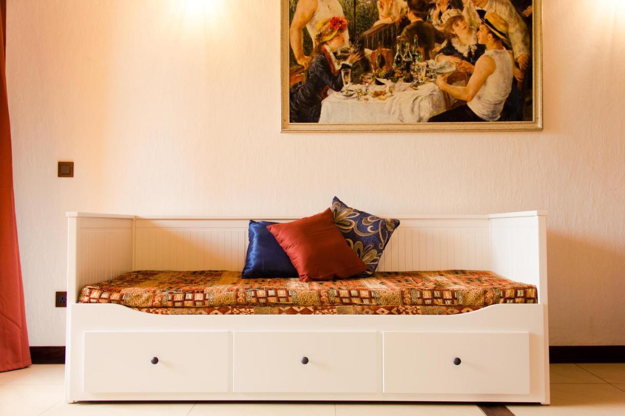 Hotel Bougainviller Kampala Eksteriør bilde