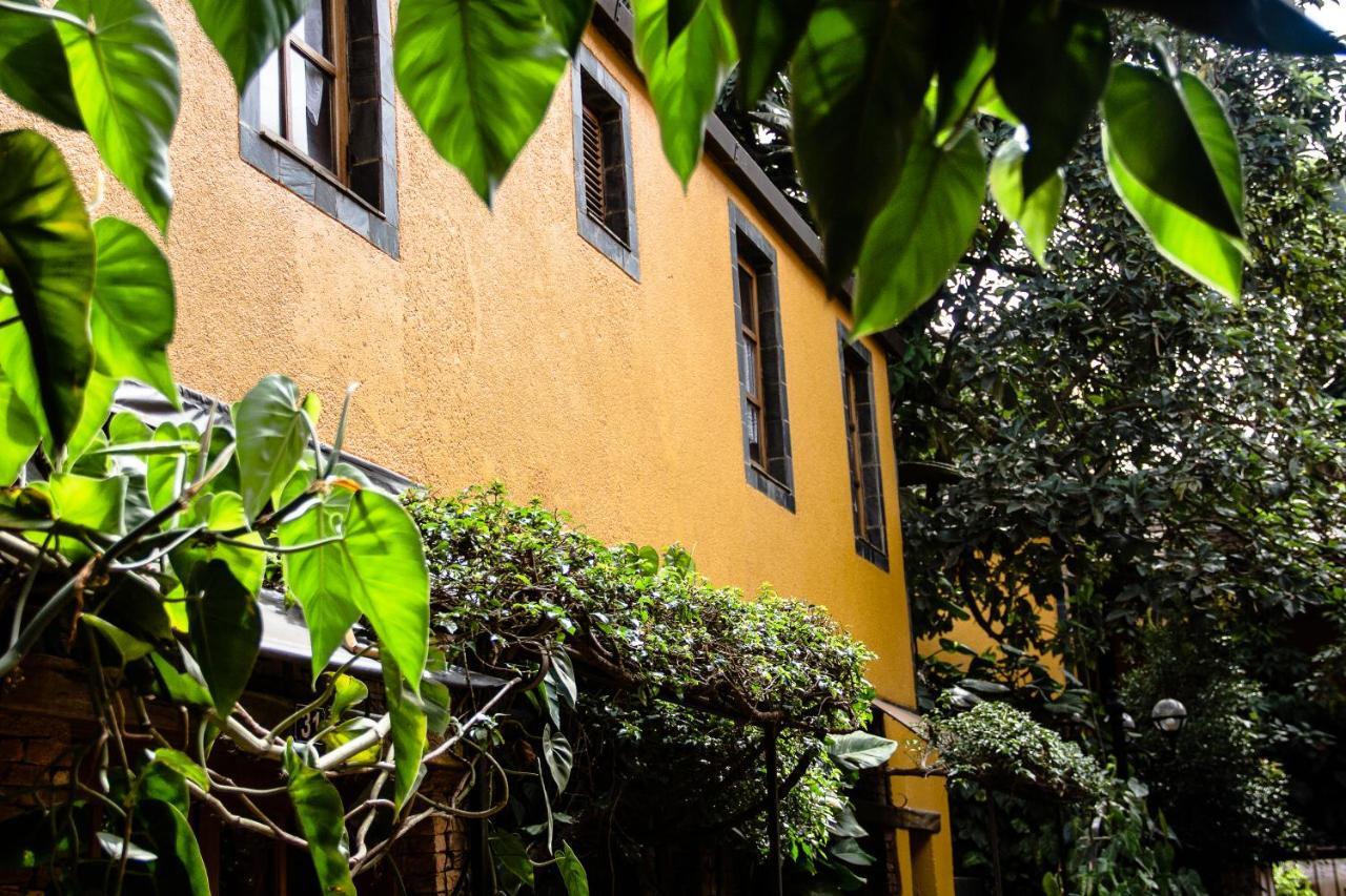 Hotel Bougainviller Kampala Eksteriør bilde