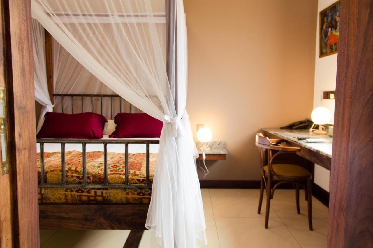 Hotel Bougainviller Kampala Eksteriør bilde