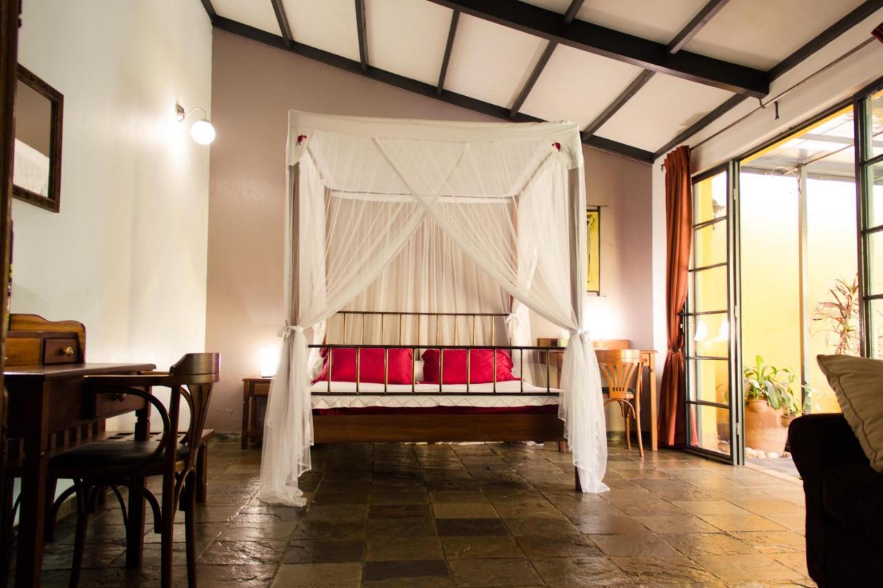 Hotel Bougainviller Kampala Eksteriør bilde